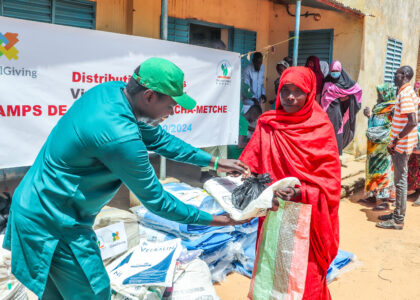 Distribution de Vivre et de Non-Vivre aux Réfugiés Soudanais de Farchana